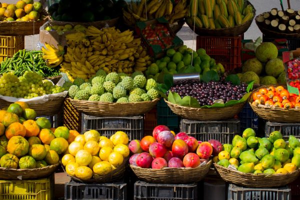 fruits-market-colors